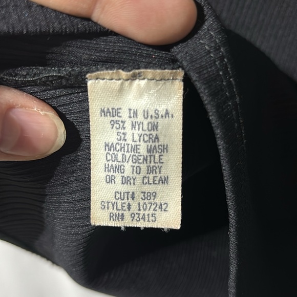 Trina Turk L black tan spaghetti strap cami nylon Lycra blend euc vintage 90’s - Picture 6 of 6